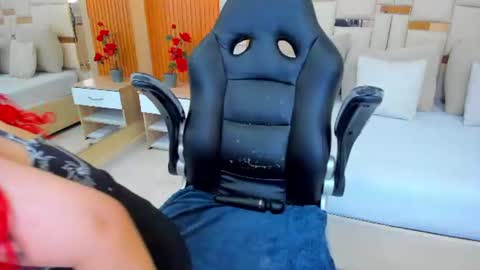Snapshot of luna__vegga chatting on 31, 7, 2026 Luna online show from 31, 7, 2026