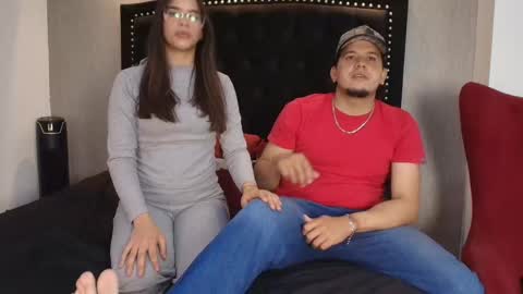 Snapshot of luna_and_titan chatting on 29, 10, 2025 Luna And Titan  online show from 29, 10, 2025