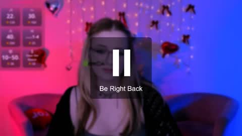 Snapshot of luna_berryy chatting on 13, 5, 2026 luna_berryy online show from 13, 5, 2026