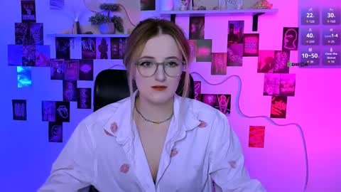 Snapshot of luna_berryy chatting on 3, 6, 2026 luna_berryy online show from 3, 6, 2026