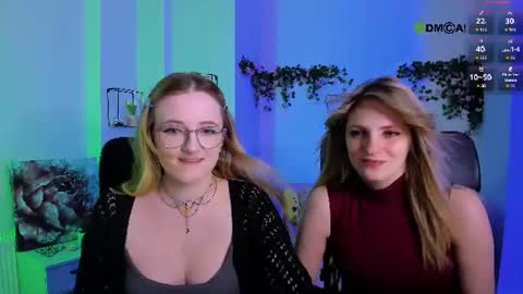 Snapshot of luna_berryy chatting on 17, 6, 2026 luna_berryy online show from 17, 6, 2026