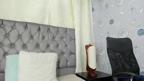 Snapshot of luna_evaa chatting on 11, 3, 2025 Luna Eva online show from 11, 3, 2025