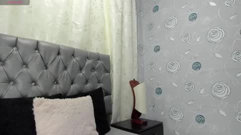 Luna Eva online show from 13, 2, 2026