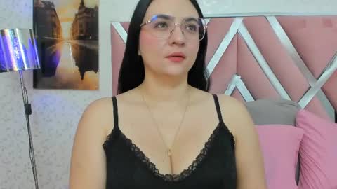 luna_ferrer1 online show from 6, 7, 2026