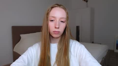 Snapshot of luna_insanity chatting on 9, 12, 2024 Luna online show from 9, 12, 2024