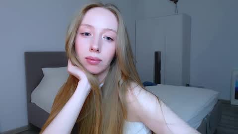 Snapshot of luna_insanity chatting on 13, 12, 2024 Luna online show from 13, 12, 2024