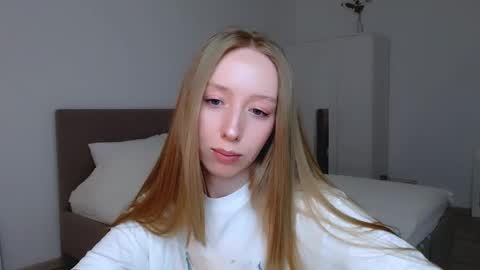 Snapshot of luna_insanity chatting on 14, 12, 2024 Luna online show from 14, 12, 2024