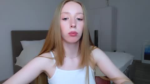 Snapshot of luna_insanity chatting on 22, 12, 2024 Luna online show from 22, 12, 2024