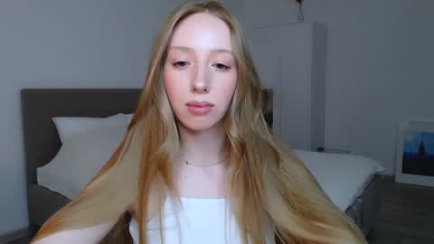 Snapshot of luna_insanity chatting on 13, 1, 2025 Luna online show from 13, 1, 2025