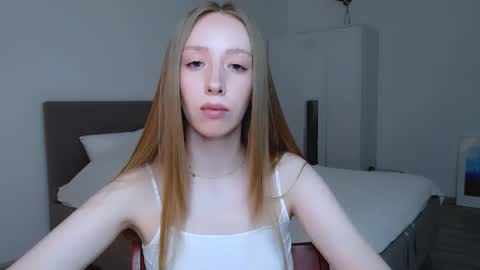 Snapshot of luna_insanity chatting on 17, 2, 2025 Luna online show from 17, 2, 2025