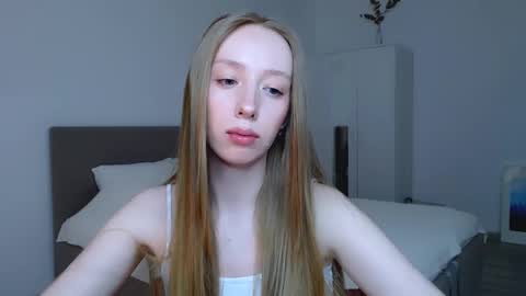 Snapshot of luna_insanity chatting on 3, 3, 2025 Luna online show from 3, 3, 2025