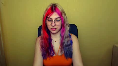 Luna online show from 25, 2, 2025