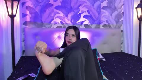 Snapshot of luna_morgan_ chatting on 8, 10, 2025 Luna Morgan online show from 8, 10, 2025