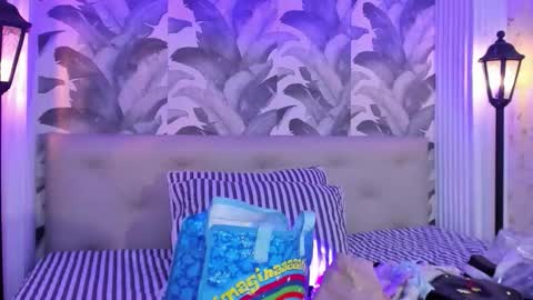 Snapshot of luna_morgan_ chatting on 19, 10, 2025 Luna Morgan online show from 19, 10, 2025