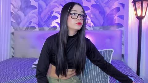 Snapshot of luna_morgan_ chatting on 7, 11, 2025 Luna Morgan online show from 7, 11, 2025