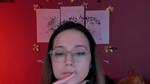 Snapshot of luna_nightfall chatting on 21, 12, 2025 luna_nightfall online show from 21, 12, 2025