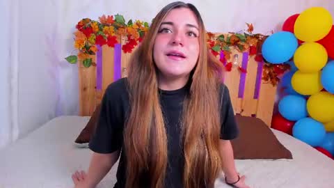 Luna Ortiz online show from 17, 7, 2026