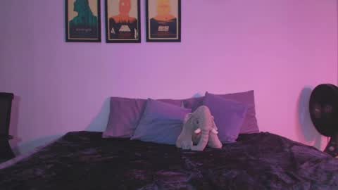 luna_roos30 online show from 6, 5, 2026