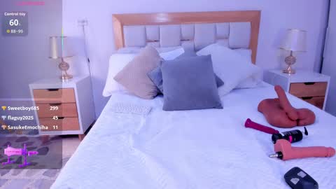 Luna online show from 30, 9, 2025