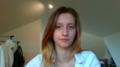 Snapshot of luna_xsensual chatting on 14, 2, 2025 L U N A online show from 14, 2, 2025