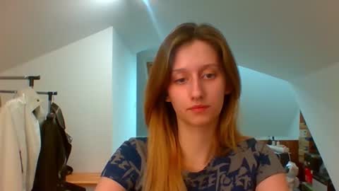 Snapshot of luna_xsensual chatting on 17, 2, 2025 L U N A online show from 17, 2, 2025