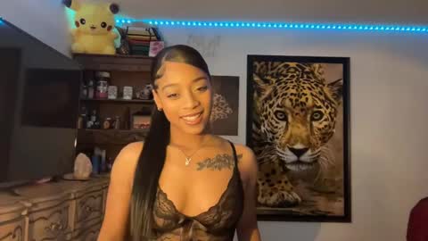 Snapshot of lunaa_11 chatting on 16, 12, 2024 lunaa_11 online show from 16, 12, 2024