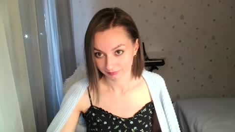 Snapshot of lunaa_bluee chatting on 29, 10, 2025 lunaa_bluee online show from 29, 10, 2025