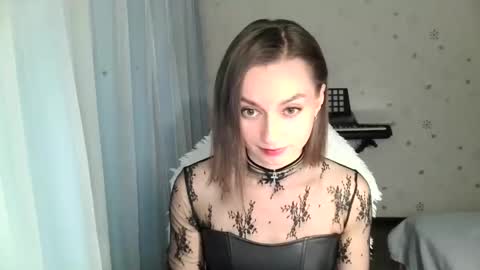 Snapshot of lunaa_bluee chatting on 1, 11, 2025 lunaa_bluee online show from 1, 11, 2025