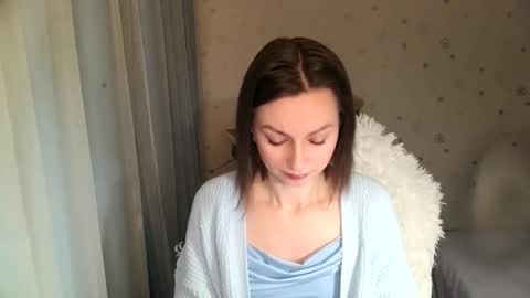 Snapshot of lunaa_bluee chatting on 3, 12, 2025 lunaa_bluee online show from 3, 12, 2025