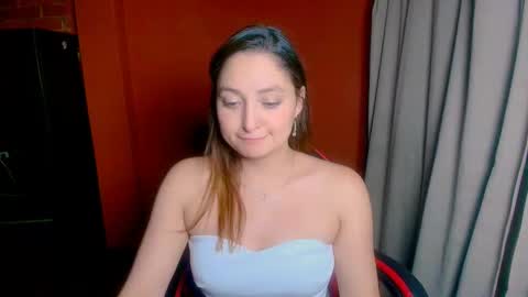 lunaa_m_ online show from 29, 3, 2026