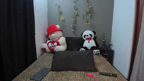 lunaa mayer online show from 28, 1, 2025