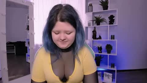 Snapshot of lunaar_ chatting on 13, 4, 2026 Luna online show from 13, 4, 2026