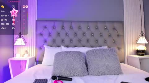 Luna  online show from 13, 2, 2026