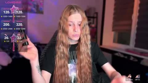 Snapshot of lunacyy chatting on 3, 12, 2025 Britney online show from 3, 12, 2025