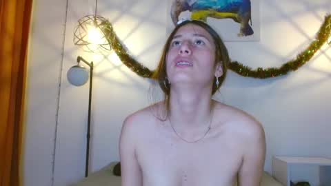 Snapshot of lunaembercs chatting on 26, 12, 2024 Luna online show from 26, 12, 2024