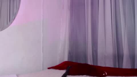 Snapshot of lunaembercs chatting on 30, 9, 2025 Luna online show from 30, 9, 2025