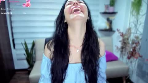 Luna online show from 7, 10, 2025