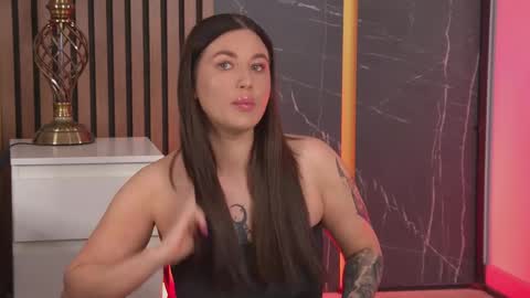 lunaglace online show from 4, 4, 2026