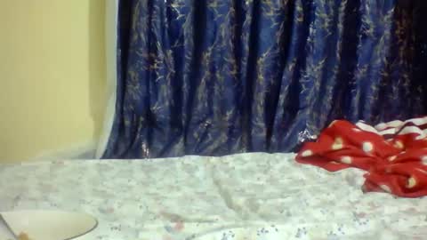 Snapshot of lunah_kitty chatting on 17, 4, 2026 lunah_kitty online show from 17, 4, 2026