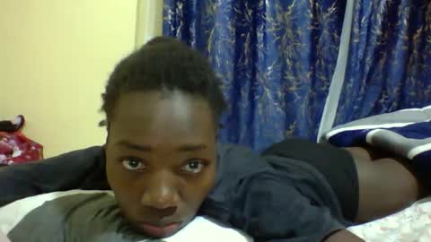 Snapshot of lunah_kitty chatting on 5, 5, 2026 lunah_kitty online show from 5, 5, 2026