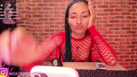 Luna  online show from 9, 8, 2026