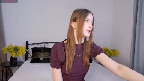 Snapshot of lunakirby chatting on 1, 12, 2025 lunakirby online show from 1, 12, 2025