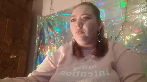 Snapshot of lunakissa_74 chatting on 14, 12, 2025 Viktoria online show from 14, 12, 2025