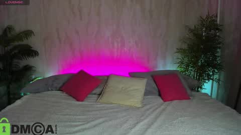 Snapshot of lunakown chatting on 22, 11, 2025 Varvara online show from 22, 11, 2025