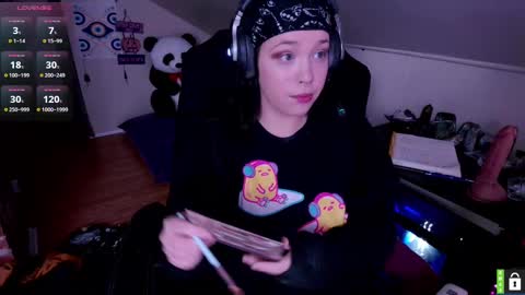 Snapshot of lunalaneee chatting on 24, 10, 2025 Luna online show from 24, 10, 2025