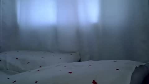 lunalove22_ online show from 23, 11, 2025