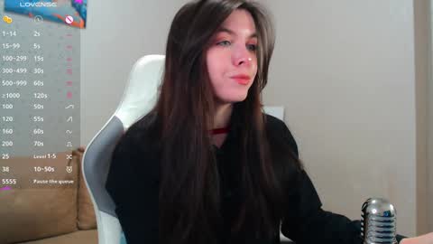 Luna online show from 14, 2, 2025