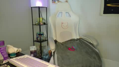  Luna Love  online show from 26, 3, 2026