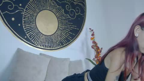Snapshot of lunamistyc chatting on 16, 9, 2025 Luna online show from 16, 9, 2025
