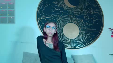 Snapshot of lunamistyc chatting on 18, 9, 2025 Luna online show from 18, 9, 2025